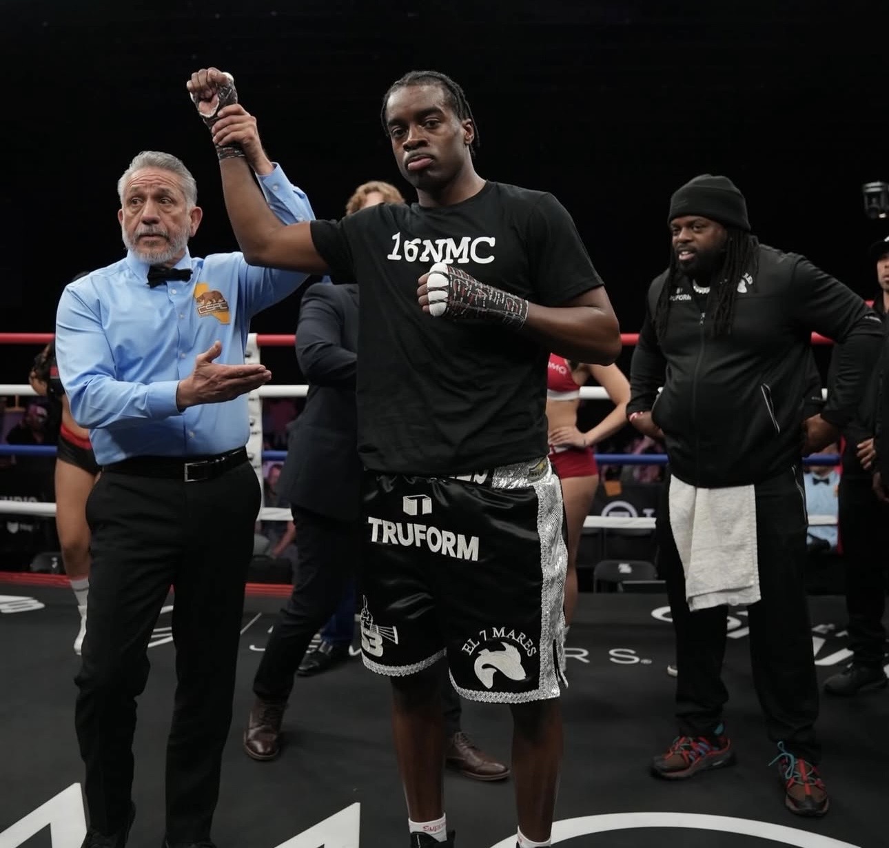 Samuel Arnold III retains his NABA crown with first-round KO